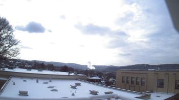 Weather camera view of Roy A Hunt Elementary School.