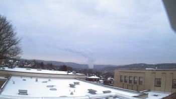 Weather camera view of Roy A Hunt Elementary School.