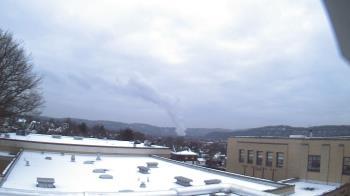 Weather camera view of Roy A Hunt Elementary School.