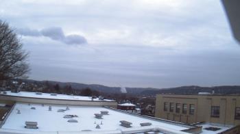 Weather camera view of Roy A Hunt Elementary School.