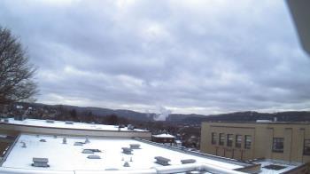 Weather camera view of Roy A Hunt Elementary School.