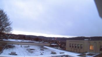 Weather camera view of Roy A Hunt Elementary School.