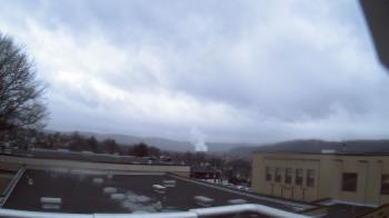 Weather camera view of Roy A Hunt Elementary School.