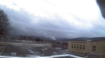Weather camera view of Roy A Hunt Elementary School.