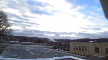Weather camera view of Roy A Hunt Elementary School.