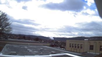 Weather camera view of Roy A Hunt Elementary School.