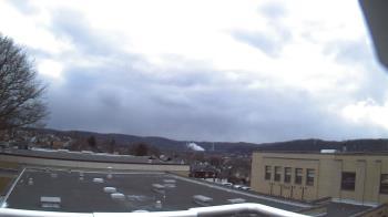 Weather camera view of Roy A Hunt Elementary School.