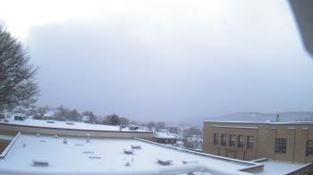 Weather camera view of Roy A Hunt Elementary School.