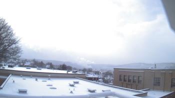 Weather camera view of Roy A Hunt Elementary School.