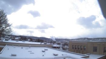 Weather camera view of Roy A Hunt Elementary School.