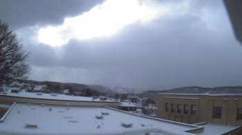 Weather camera view of Roy A Hunt Elementary School.