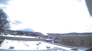 Weather camera view of Roy A Hunt Elementary School.