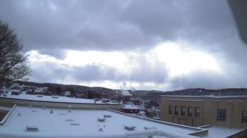Weather camera view of Roy A Hunt Elementary School.