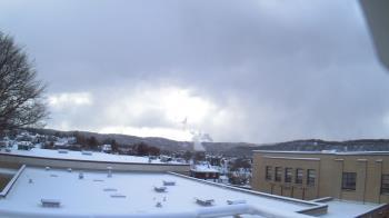 Weather camera view of Roy A Hunt Elementary School.