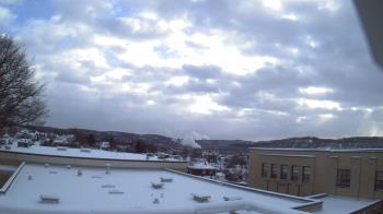 Weather camera view of Roy A Hunt Elementary School.