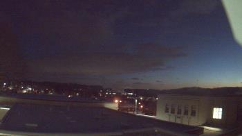 Weather camera view of Roy A Hunt Elementary School.