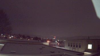 Weather camera view of Roy A Hunt Elementary School.