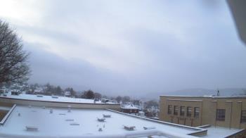 Weather camera view of Roy A Hunt Elementary School.