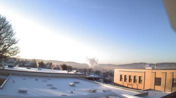 Weather camera view of Roy A Hunt Elementary School.