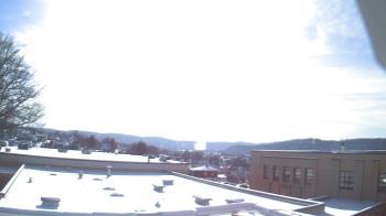 Weather camera view of Roy A Hunt Elementary School.