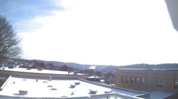 Weather camera view of Roy A Hunt Elementary School.