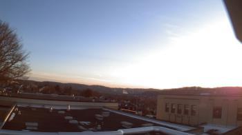 Weather camera view of Roy A Hunt Elementary School.