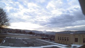 Weather camera view of Roy A Hunt Elementary School.