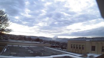 Weather camera view of Roy A Hunt Elementary School.