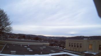 Weather camera view of Roy A Hunt Elementary School.