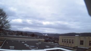 Weather camera view of Roy A Hunt Elementary School.