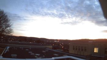 Weather camera view of Roy A Hunt Elementary School.