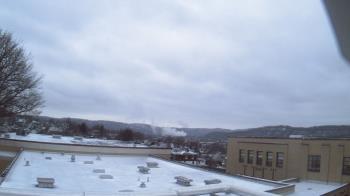 Weather camera view of Roy A Hunt Elementary School.