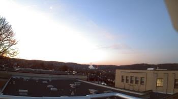 Weather camera view of Roy A Hunt Elementary School.