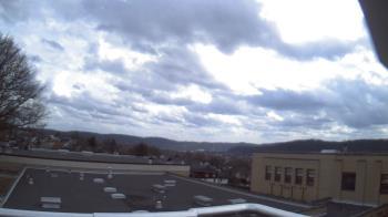 Weather camera view of Roy A Hunt Elementary School.