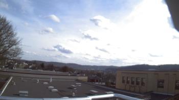 Weather camera view of Roy A Hunt Elementary School.