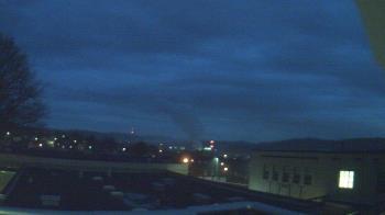 Weather camera view of Roy A Hunt Elementary School.