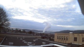 Weather camera view of Roy A Hunt Elementary School.