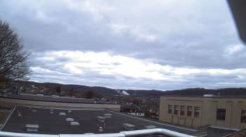 Weather camera view of Roy A Hunt Elementary School.