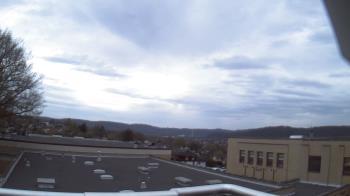 Weather camera view of Roy A Hunt Elementary School.