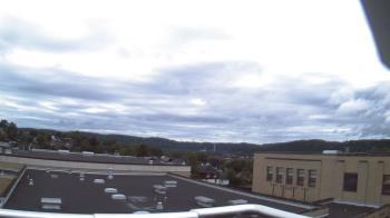 Weather camera view of Roy A Hunt Elementary School.