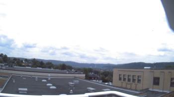 Weather camera view of Roy A Hunt Elementary School.