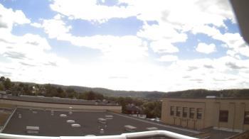 Weather camera view of Roy A Hunt Elementary School.