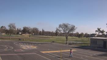 Weather camera view of Von Renner Elementary School.