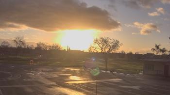 Weather camera view of Von Renner Elementary School.