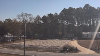 Weather camera view of Overshot NC.