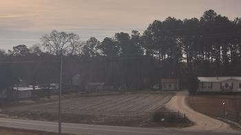 Weather camera view of Overshot NC.