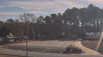 Weather camera view of Overshot NC.