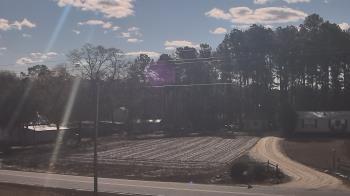 Weather camera view of Overshot NC.