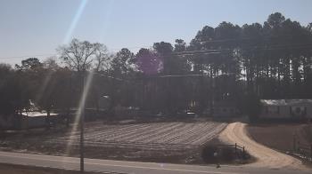 Weather camera view of Overshot NC.