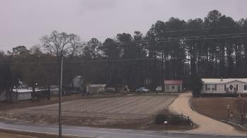 Weather camera view of Overshot NC.